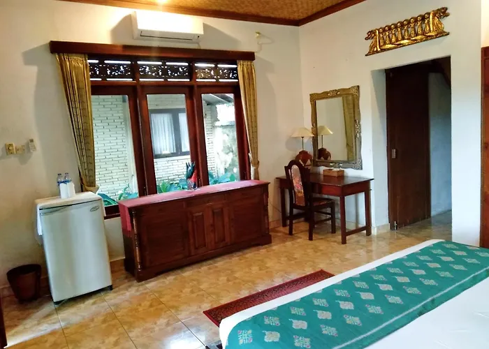 Anomcottages